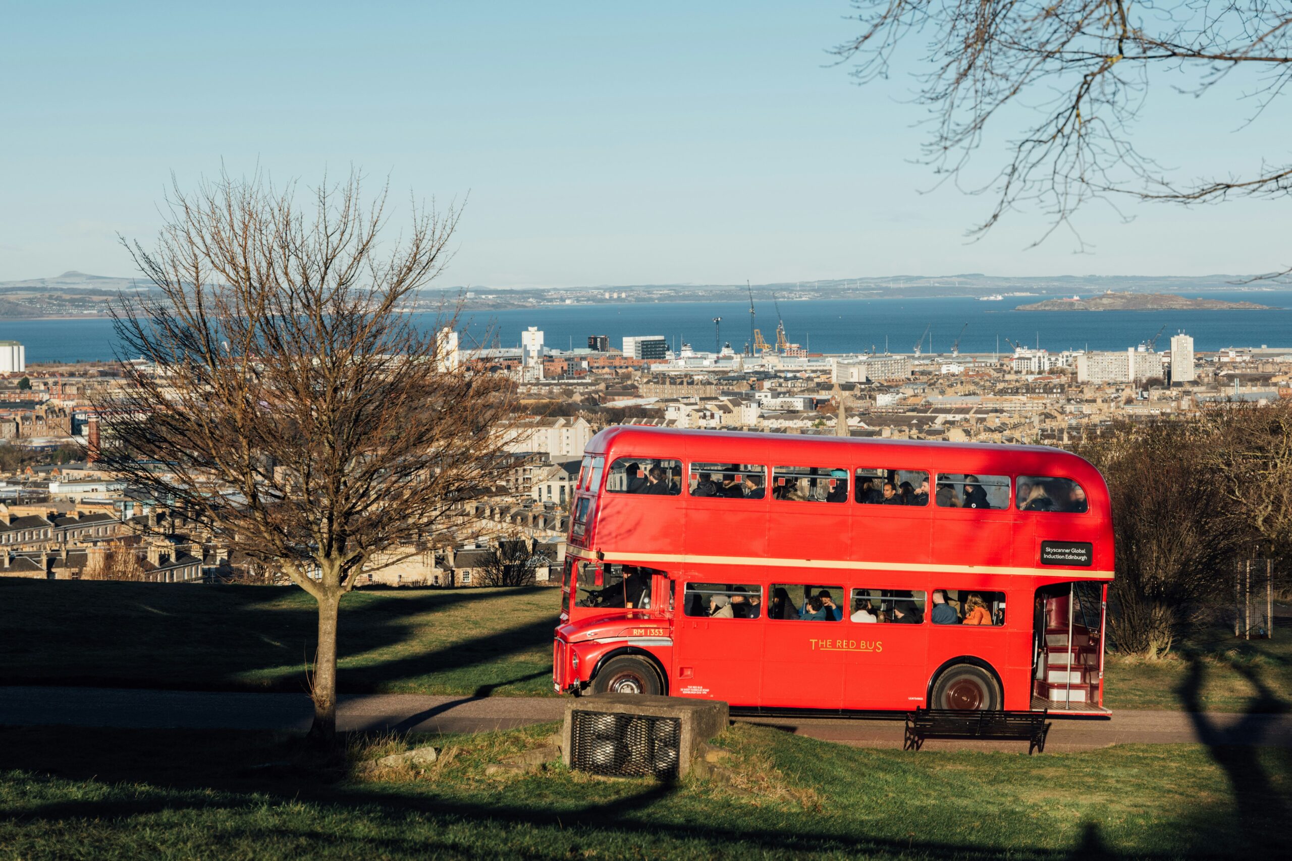How to Get from London to Edinburgh by Train