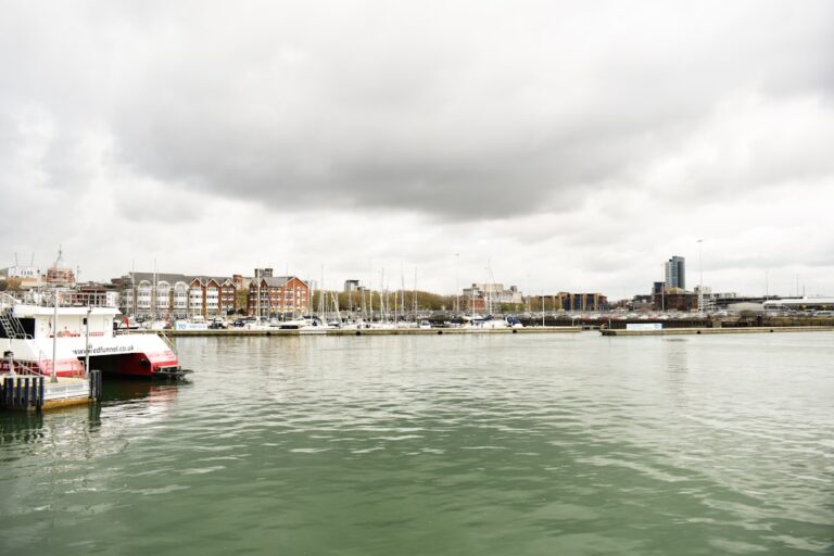 Heathrow to a same-day Southampton cruise: cutting it fine