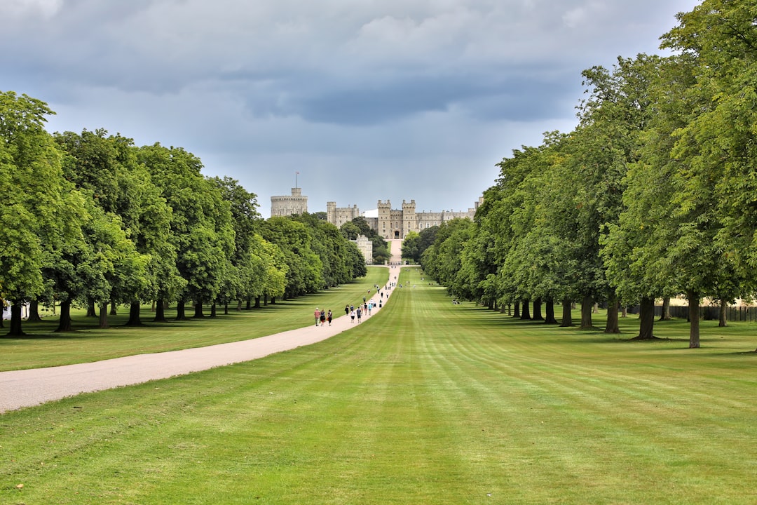 Windsor Castle from London: Day Trip Guide — Heathrow-Gatwick.com Windsor Castle from the Long Walk — day trip guide from London including train times and ticket options